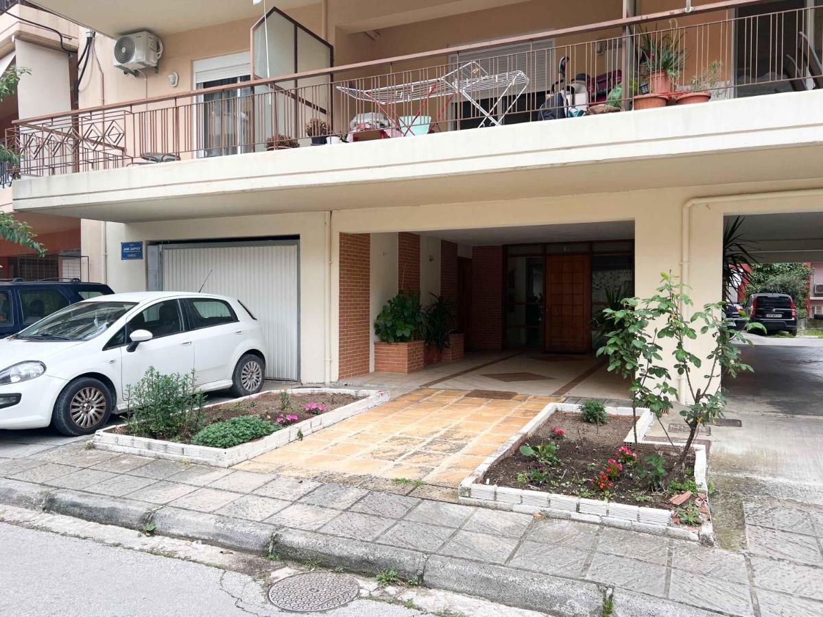 Clio City Apartment Ioannina Eksteriør billede